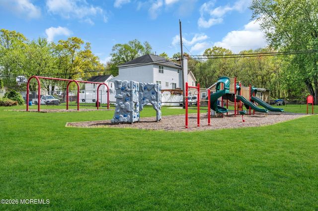 24 Naples Avenue, Cliffwood, NJ 07721
