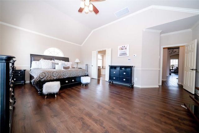 204 Wisteria Way, Red Oak, TX 75154