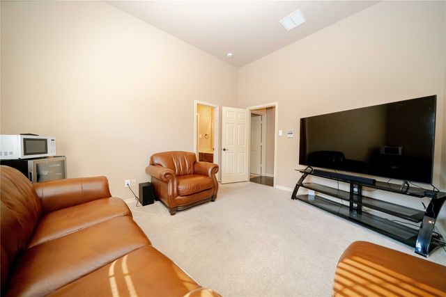 204 Wisteria Way, Red Oak, TX 75154