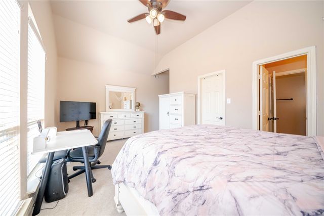 204 Wisteria Way, Red Oak, TX 75154