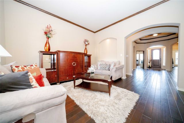 204 Wisteria Way, Red Oak, TX 75154