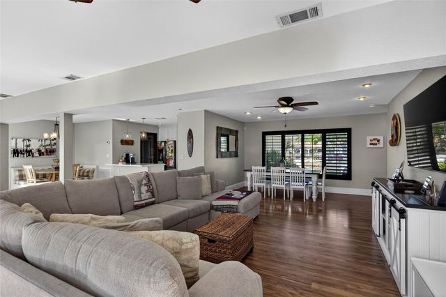 2120 NE 31st Street, Lighthouse Point, FL 33064