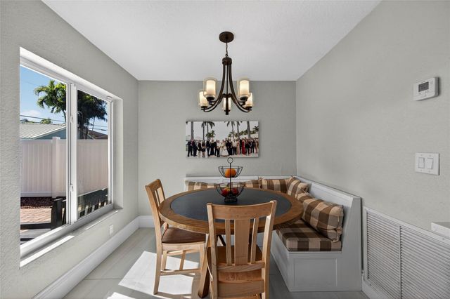 2120 NE 31st Street, Lighthouse Point, FL 33064