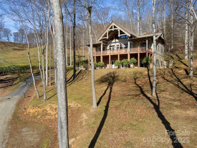 170 Cradling Cove, Waynesville, NC 28785