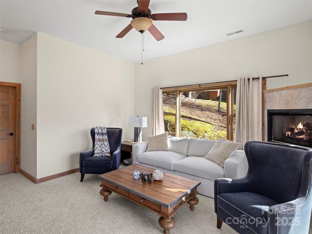 170 Cradling Cove, Waynesville, NC 28785