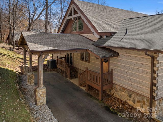 170 Cradling Cove, Waynesville, NC 28785