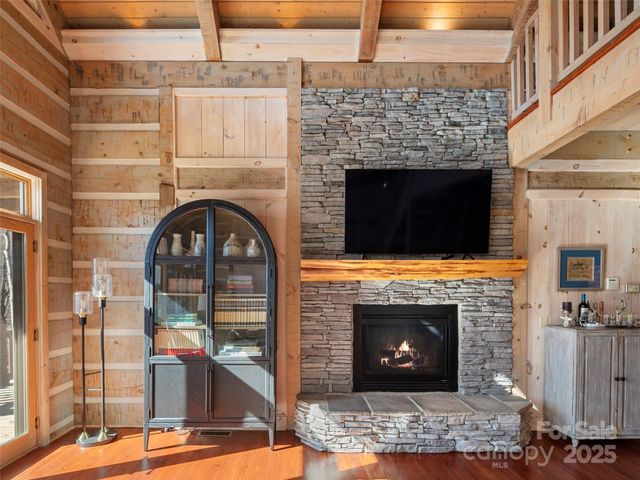 170 Cradling Cove, Waynesville, NC 28785