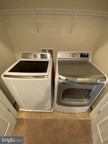 112 SPLENDOR GARDEN WAY, Stephenson, VA 22656