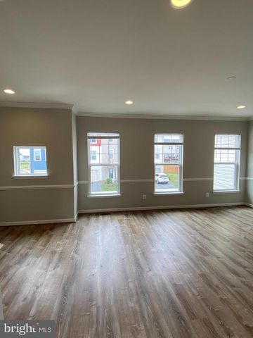 112 SPLENDOR GARDEN WAY, Stephenson, VA 22656