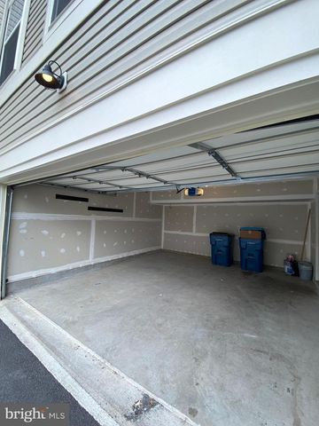 112 SPLENDOR GARDEN WAY, Stephenson, VA 22656