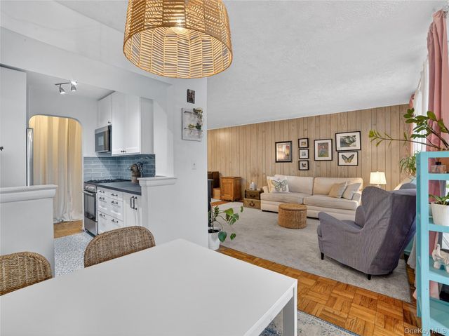 3311 Giles Place 2D, Bronx, NY 10463