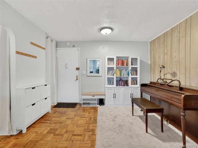 3311 Giles Place 2D, Bronx, NY 10463