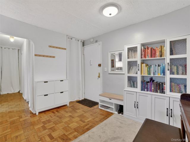 3311 Giles Place 2D, Bronx, NY 10463