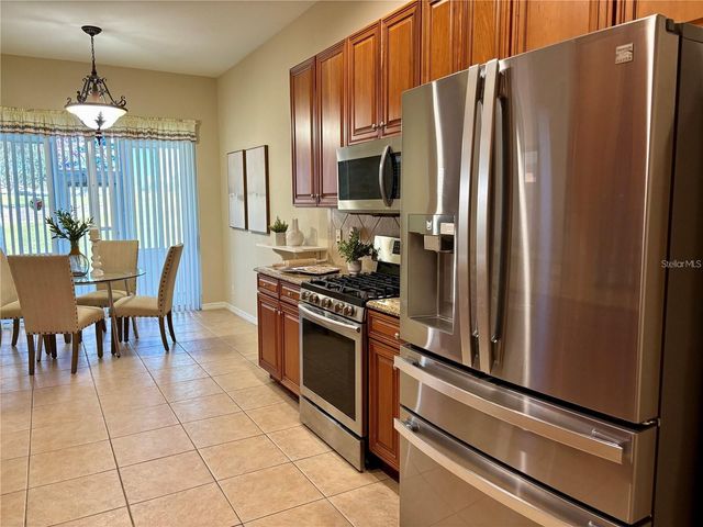 445 NOBLE FAIRE DRIVE, Sun City Center, FL 33573
