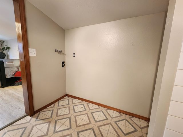 520 S Ferrall St, Spokane, WA 99202