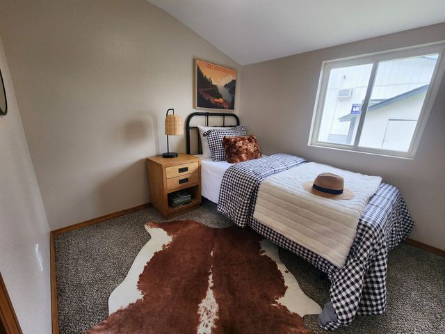 520 S Ferrall St, Spokane, WA 99202