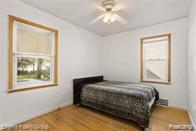 3350 Alice Street, Dearborn, MI 48124