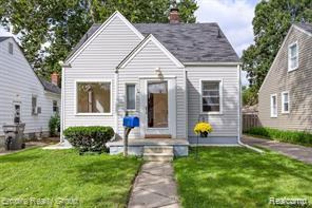 3350 Alice Street, Dearborn, MI 48124