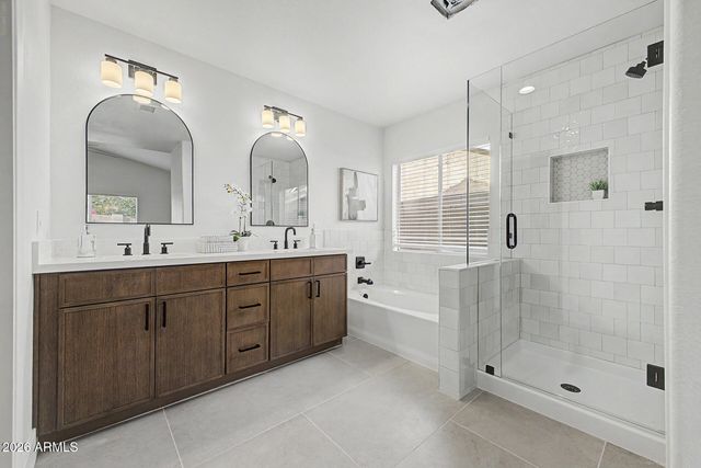 1015 W JUANITA Avenue, Gilbert, AZ 85233