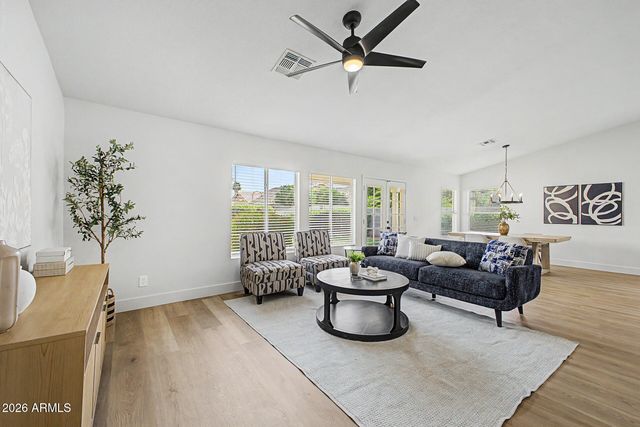 1015 W JUANITA Avenue, Gilbert, AZ 85233