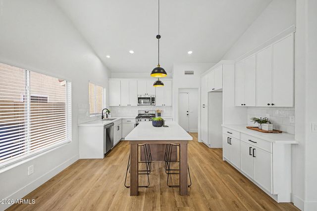 1015 W JUANITA Avenue, Gilbert, AZ 85233