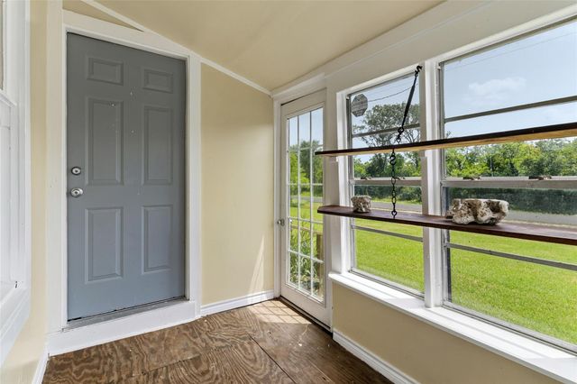 12903 Sandpiper Road, Angleton, TX 77515