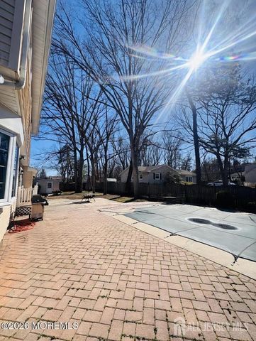 2 W end Avenue, Spotswood, NJ 08884