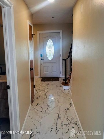 2 W end Avenue, Spotswood, NJ 08884