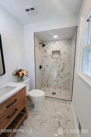 2 W end Avenue, Spotswood, NJ 08884