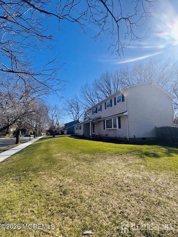 2 W end Avenue, Spotswood, NJ 08884