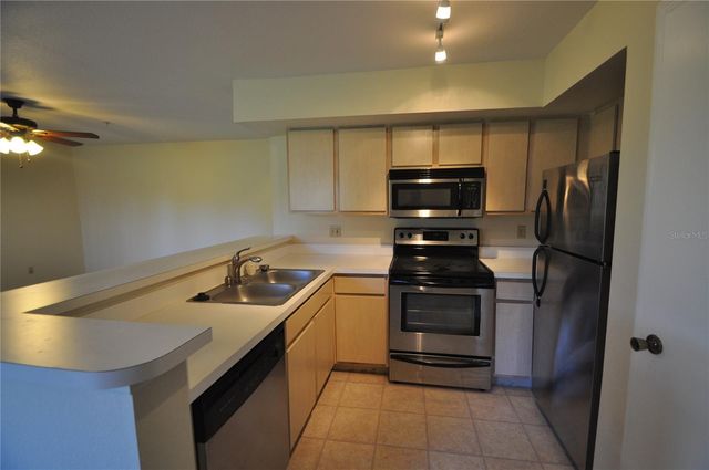 7250 WESTPOINTE BOULEVARD 1024, Orlando, FL 32835