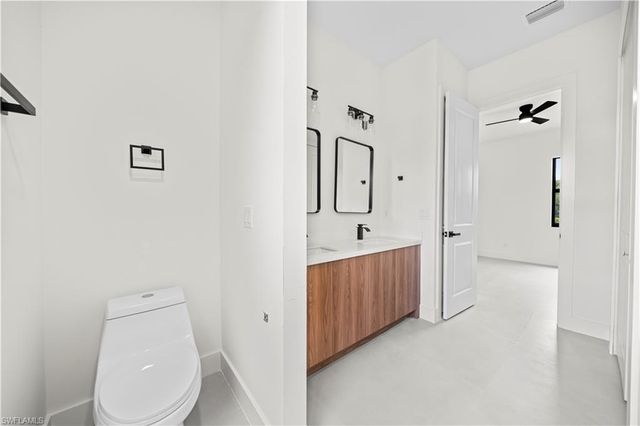 2705 Darlene PL, Lehigh Acres, FL 33971