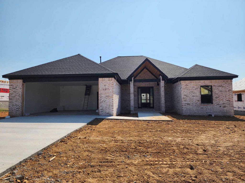 15 Ravell Road, Cabot, AR 72023