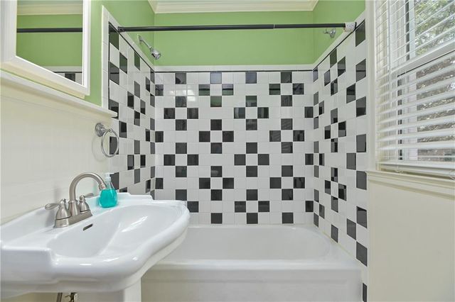 5833 Monrovia Street, Shawnee, KS 66216
