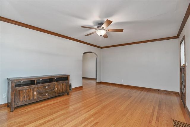5833 Monrovia Street, Shawnee, KS 66216