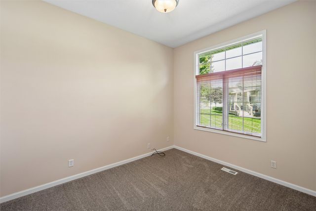 7173 Espanade Street, Johnston, IA 50131