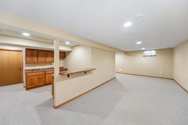 7173 Espanade Street, Johnston, IA 50131