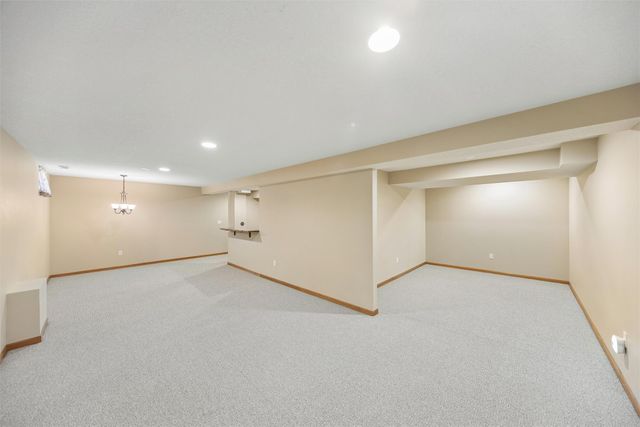 7173 Espanade Street, Johnston, IA 50131