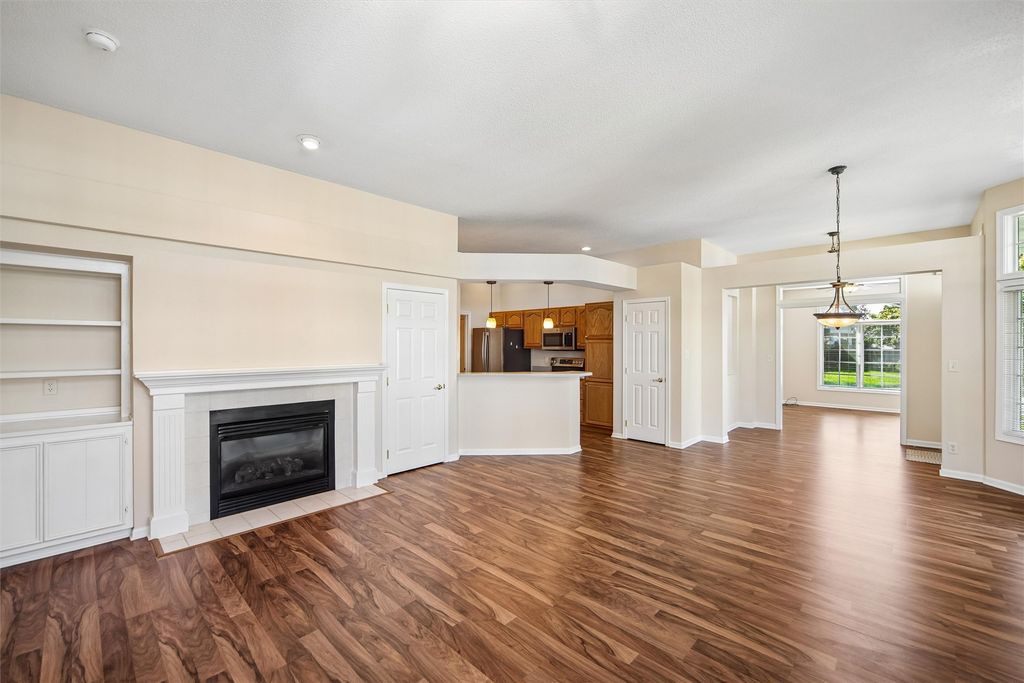 7173 Espanade Street, Johnston, IA 50131