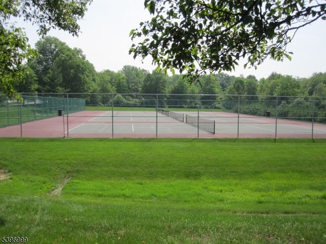 48 Commonwealth Dr Ondo, Bernards Twp., NJ 07920