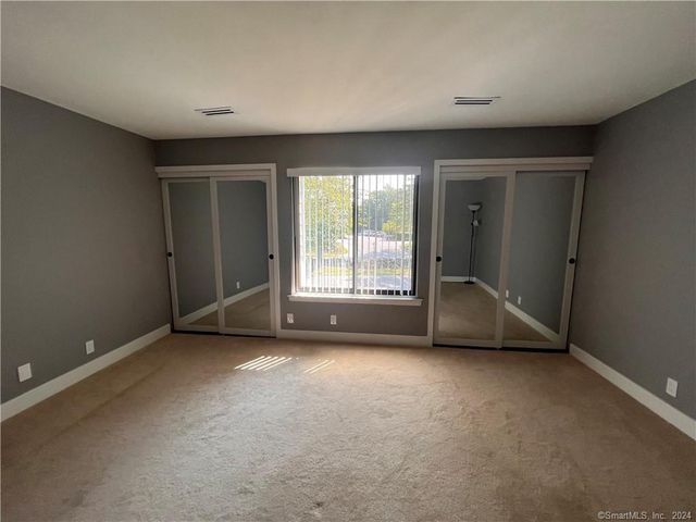 60 Olcott Way 60, Ridgefield, CT 06877