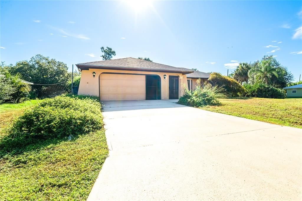 537 VERONA STREET, Port Charlotte, FL 33948