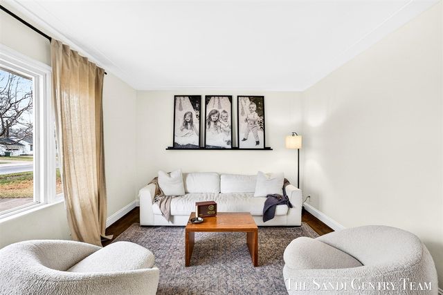 1703 Columbus Avenue, Norton Shores, MI 49441