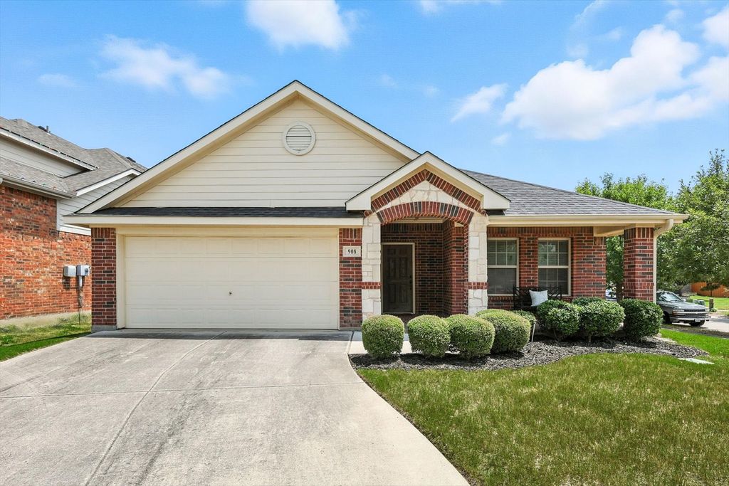 908 Tallahassee Drive, Denton, TX 76208