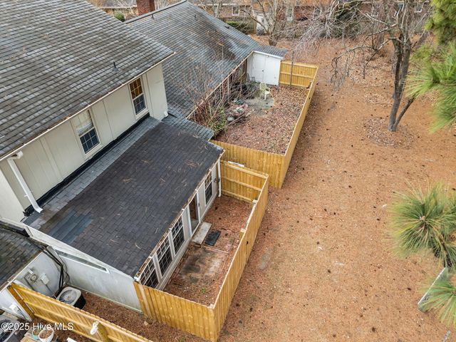 70 Barnes Street, Greenville, NC 27858