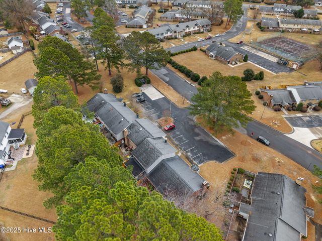 70 Barnes Street, Greenville, NC 27858