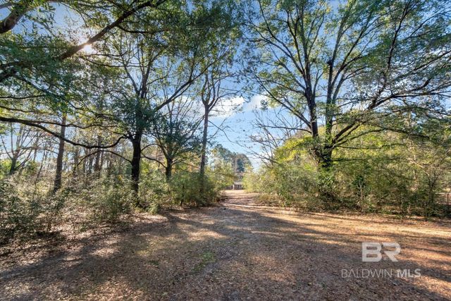 9051 Robley Lane, Semmes, AL 36575