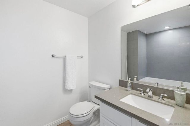 6 taquitz, Irvine, CA 92602