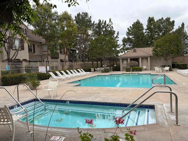 6 taquitz, Irvine, CA 92602