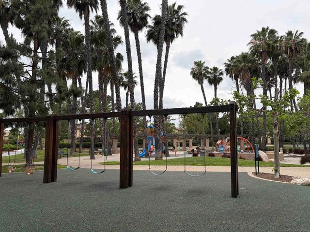 6 taquitz, Irvine, CA 92602